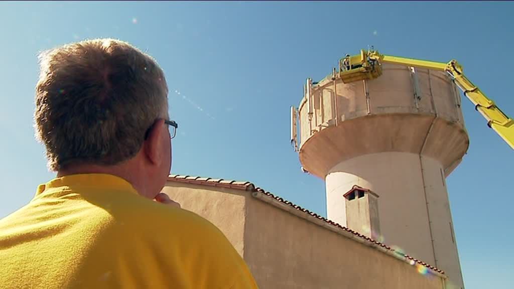 VIDEO : Perpignan : 11 antennes de téléphonie mobile démontées - France 3 - 19/20 - 07/06/2017 VIDEO : Perpignan : 11 antennes de téléphonie mobile démontées - France 3 - 19/20 - 07/06/2017