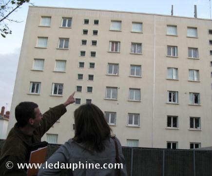 "VALENCE : Un arrêté municipal contre les antennes relais" - France 3 - Le Dauphiné Libéré - Déc. 2008