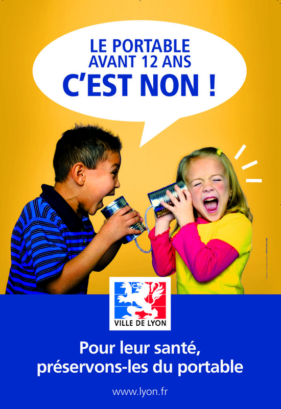 Lyon lance une campagne de prévention sur les usages du téléphone portable  - Communiqué de presse des élus Verts du 12/12/2008
