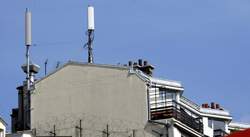"Un test pour baisser la puissance des antennes" - Le Figaro - 05/01/2011