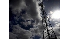 'Antennes GSM le long des voies de TGV : attention aux dangers des ondes' - Sciences et Avenir - 19/04/2011