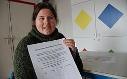 Lundi et hier, Alexandra Nivesse a déposé la pétition dans toutes les écoles privées de Tourcoing.