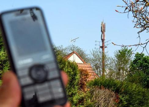 Un débat passionné avec en toile de fond, l'installation de la 4G. - (Photo archives NR)