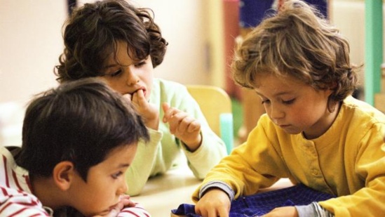 Les députés ont voté l'interdiction des boîtiers wifi dans les crèches, mais pas dans les écoles maternelles. | Photo Photoalto