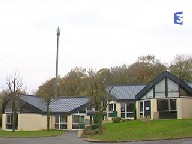 Antenne relais SFR à quelques mètres des écoles maternelle et primaire de Ruitz. F3 NPDCP