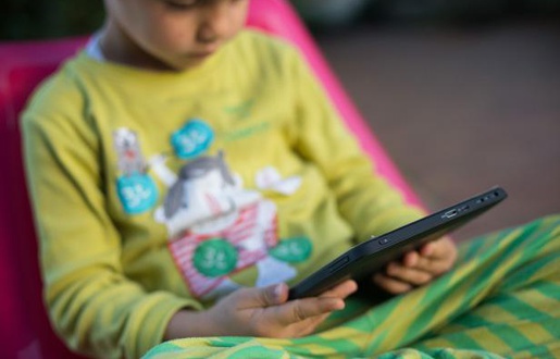 «Les enfants en bas âge ont une sensibilité accrue aux ondes électromagnétiques» - 20 Minutes - 30/01/2015