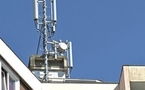 Antennes relais : près de 90% des 250 habitants d’HLM souffrent d’acouphènes - Impact Santé - 08/11/2011